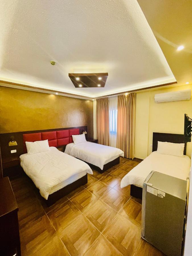 Bed and Breakfast Esperanza Petra Ваді-Муса Екстер'єр фото