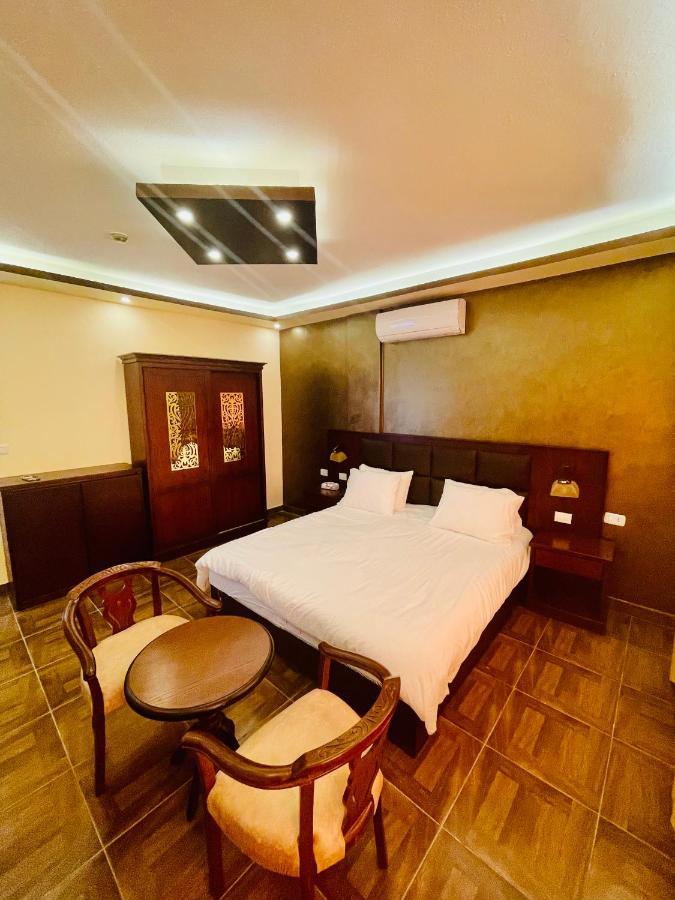 Bed and Breakfast Esperanza Petra Ваді-Муса Екстер'єр фото